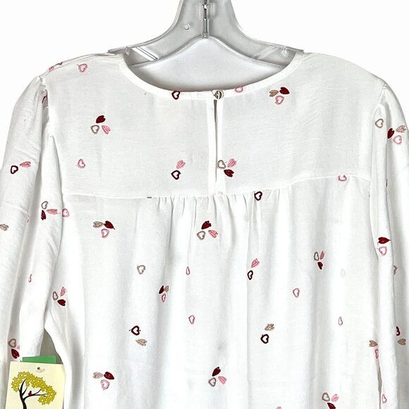 NWT's Size Petite M Fig & Flower Womens Heart Print Blouse - Picture 4 of 15